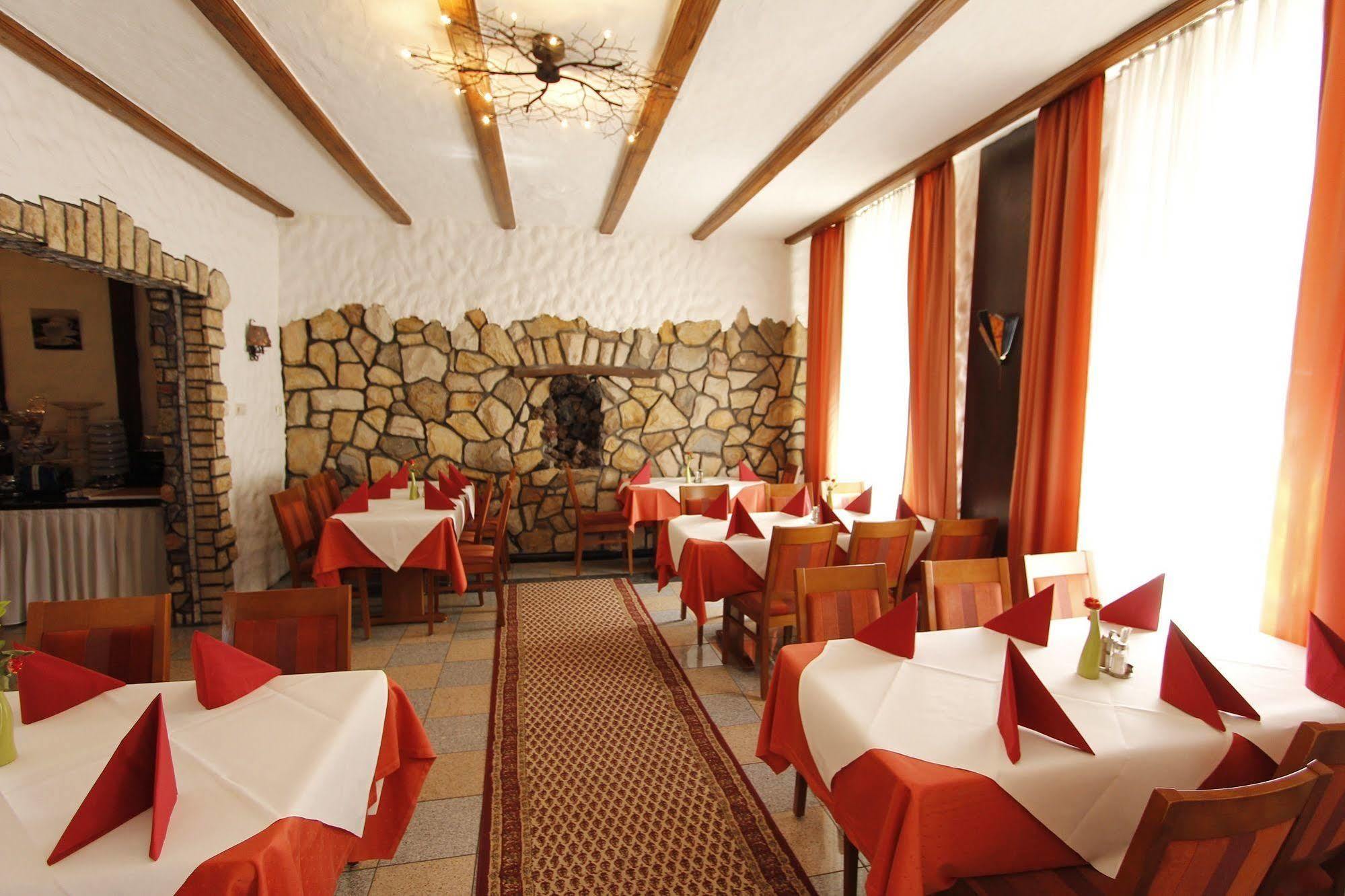 Hotel Adria Stuben Urbar (Mayen-Koblenz)